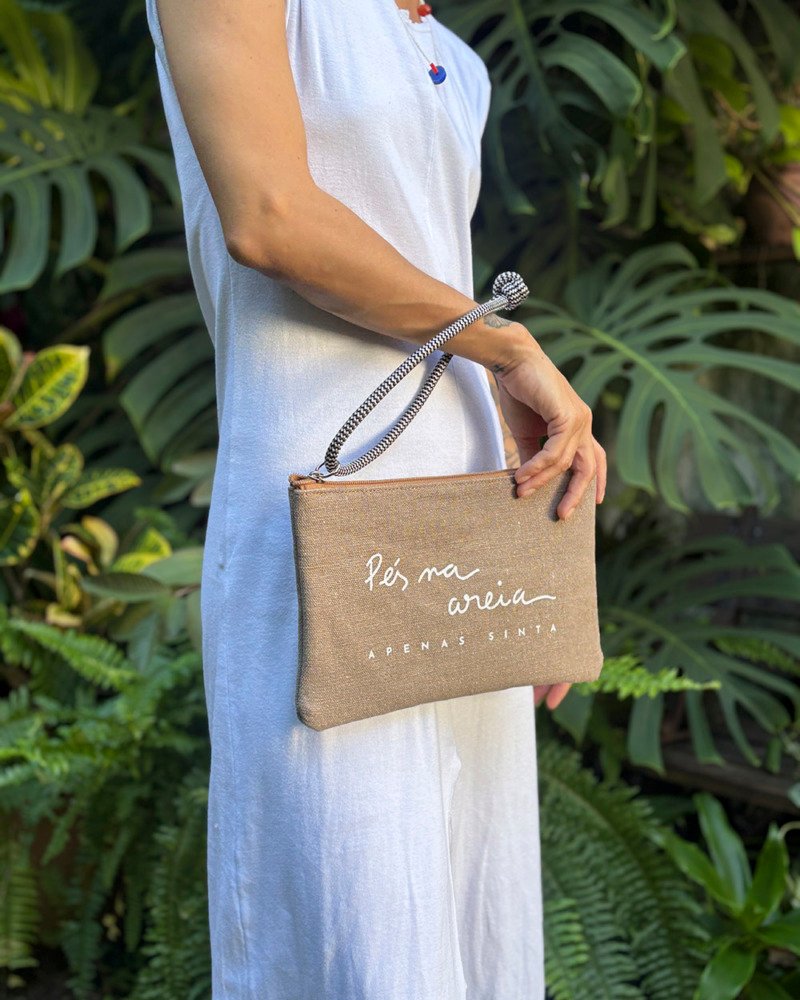 Clutch Desejos_ Pés na Areia