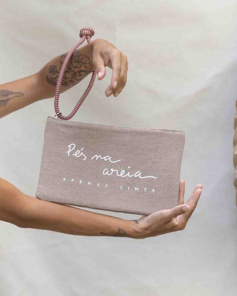 Clutch Desejos_ Pés na Areia