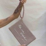 Clutch Desejos_ Pés na Areia