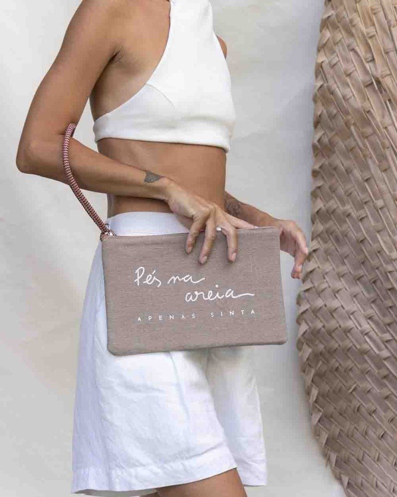 Clutch Desejos_ Pés na Areia