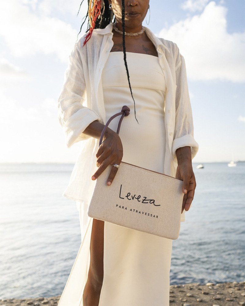 Clutch Desejos_ Leveza