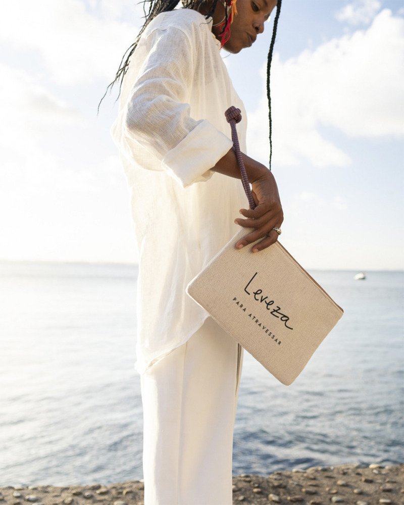 Clutch Desejos_ Leveza