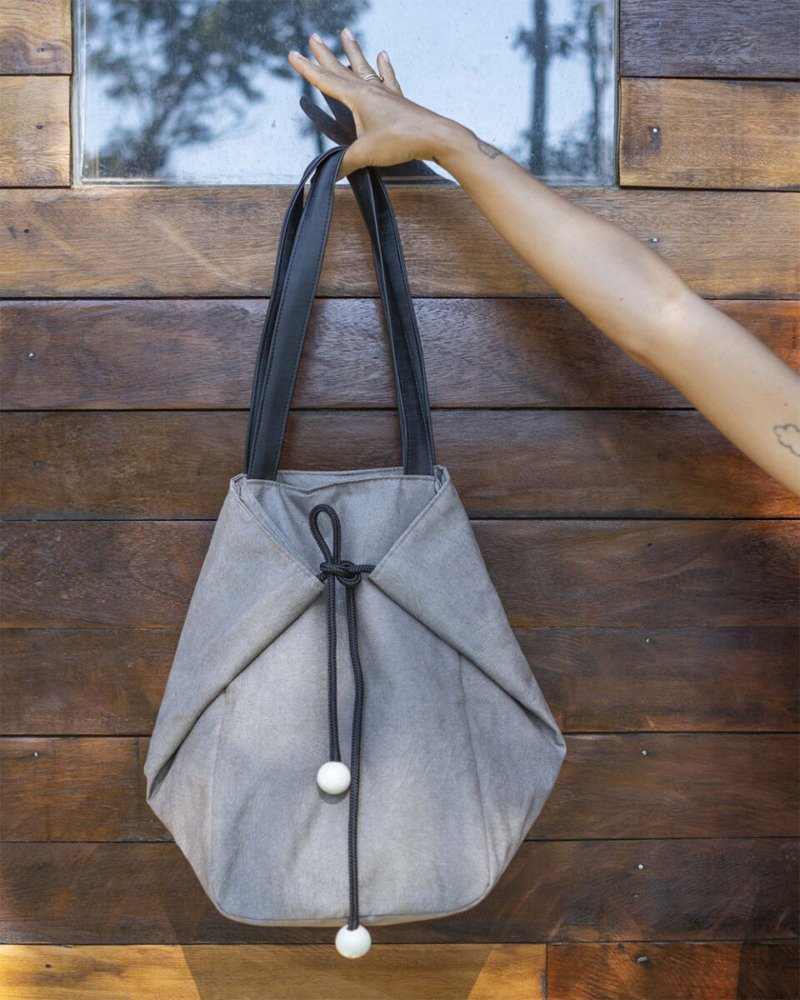 Bolsa Tote Cinza