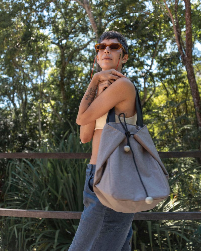 Bolsa Tote Cinza