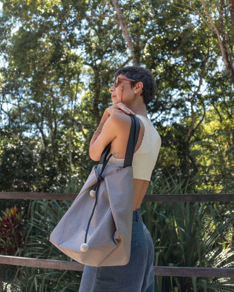 Bolsa Tote Cinza