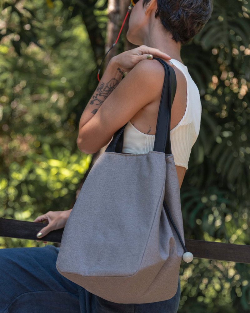Bolsa Tote Cinza