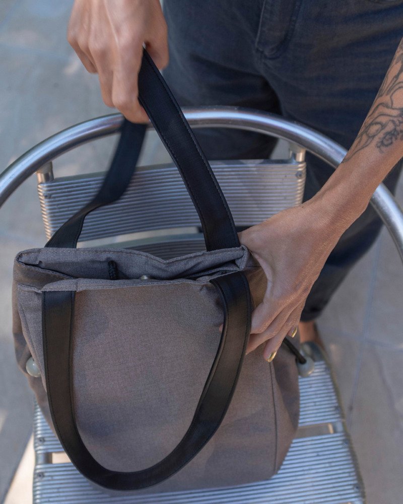 Bolsa Tote Cinza