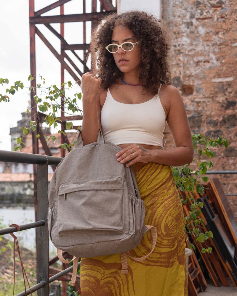 Mochila Cinza