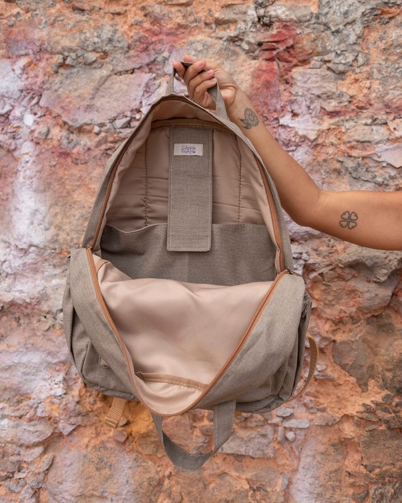 Mochila Cinza