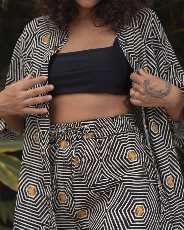 Camisa Jabuti Preta