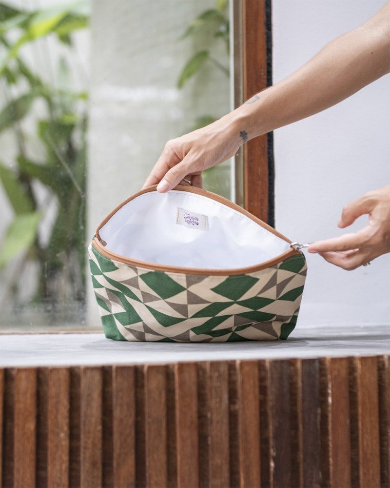 Nécessaire Canoa Bandeirolas