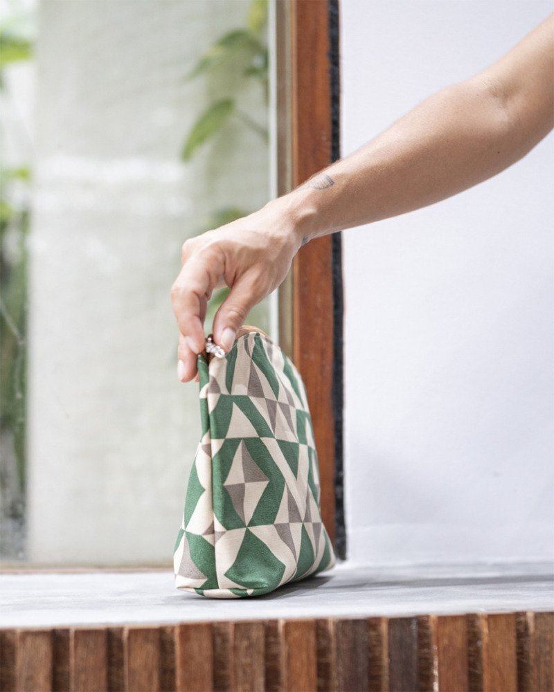 Nécessaire Canoa Bandeirolas