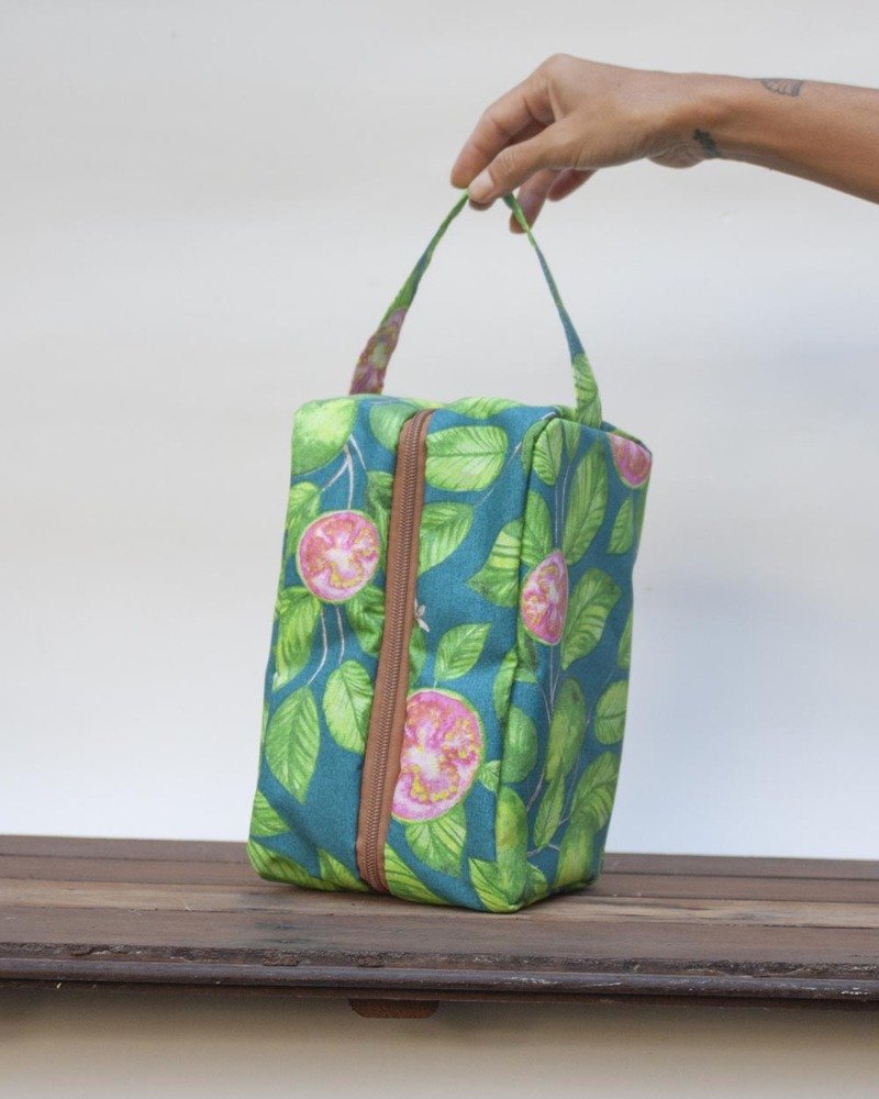 Nécessaire Viagem Araçá