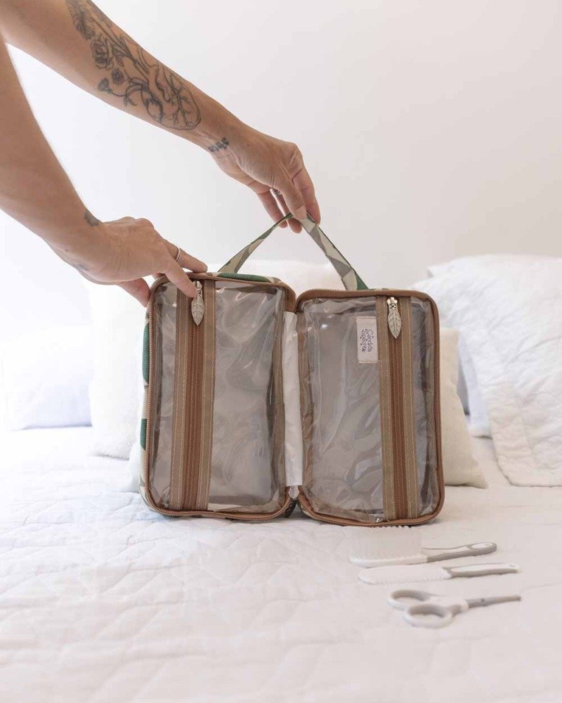 Nécessaire Viagem Bandeirola