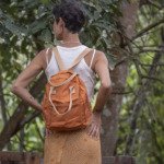 Mochilinha Casulo Dendê