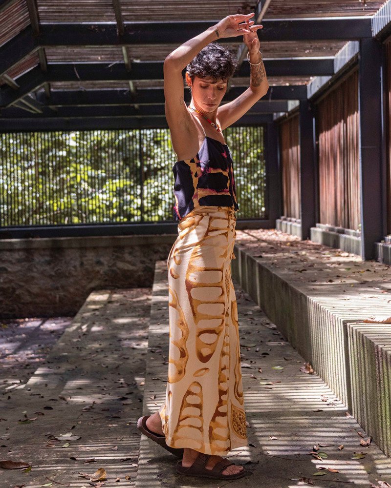 Top Semeadura Vermelho e Preto