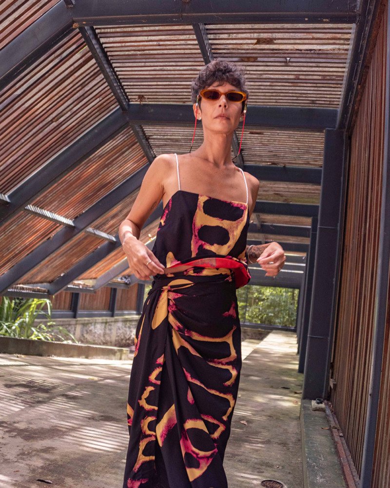 Top Semeadura Vermelho e Preto