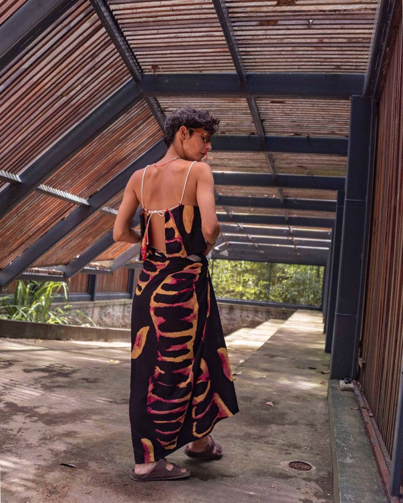 Top Semeadura Vermelho e Preto