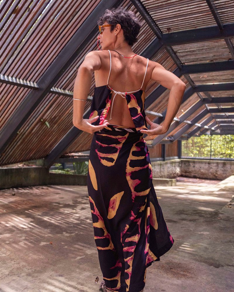 Top Semeadura Vermelho e Preto