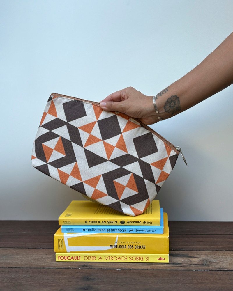 Nécessaire Canoa Bandeirolas Terra