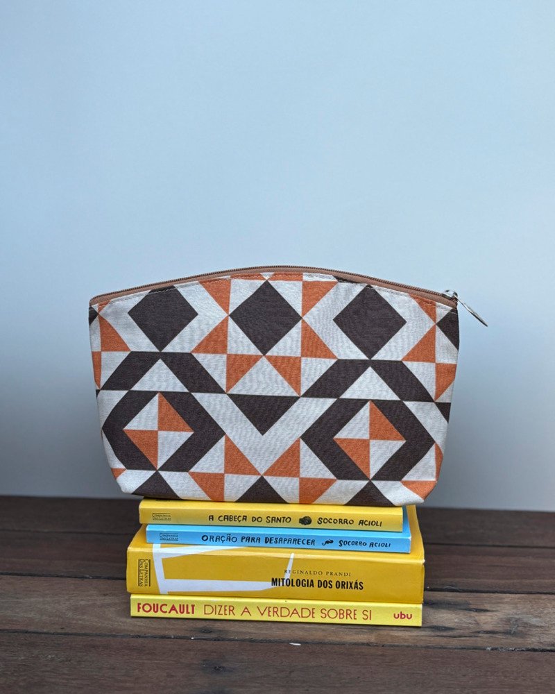 Nécessaire Canoa Bandeirolas Terra