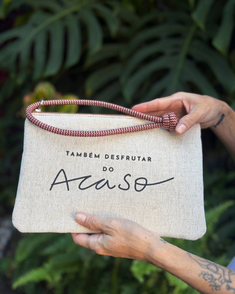 Clutch Desejos_ Acaso